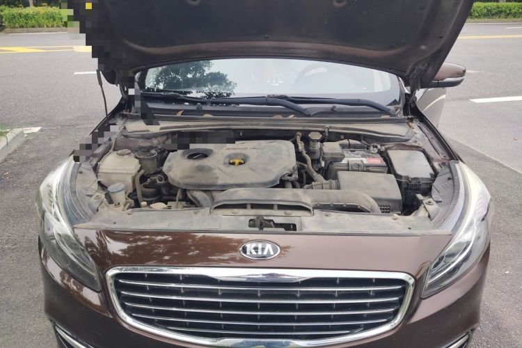 Used Kia K4 2014 1.8L Automatic DLX Engine Bay