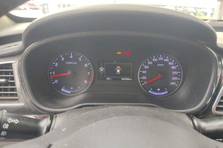Used Kia K4 2014 1.8L Automatic DLX Instrument Cluster
