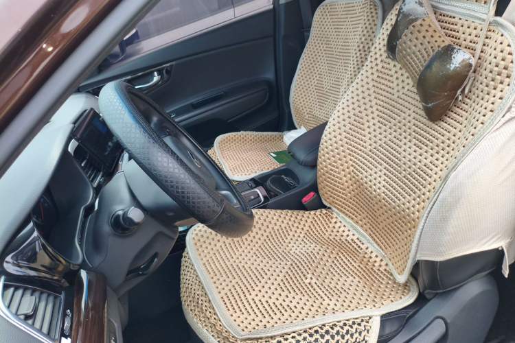 Used Kia K4 2014 1.8L Automatic GLS Left Front Seat