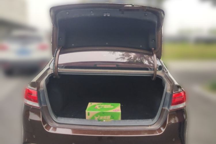 Used Kia K4 2014 1.8L Automatic DLX Trunk