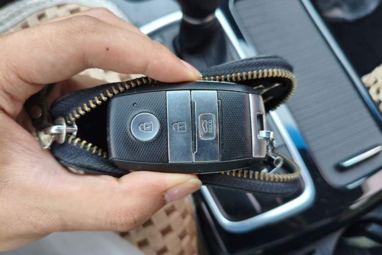 Used Kia K4 2014 1.8L Automatic GLS Vehicle Key