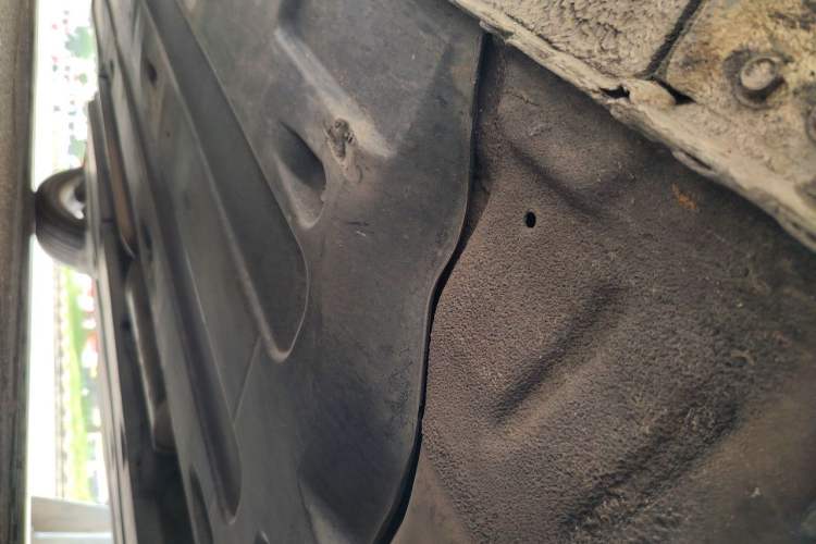 Used Kia K4 2014 1.8L Automatic GL Chassis Front Right