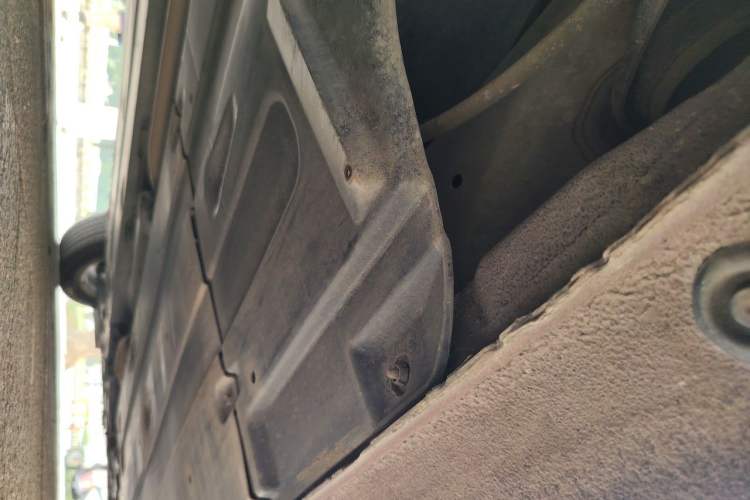 Used Kia K4 2014 1.8L Automatic GL Chassis Rear Right