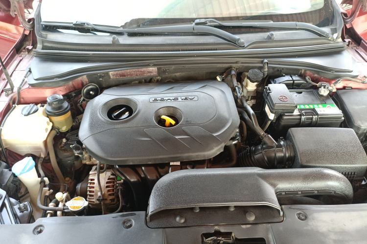 Used Kia K4 2014 1.8L Automatic GLS Engine Bay