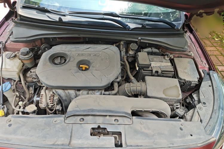 Used Kia K4 2014 1.8L Automatic GLS Engine Bay