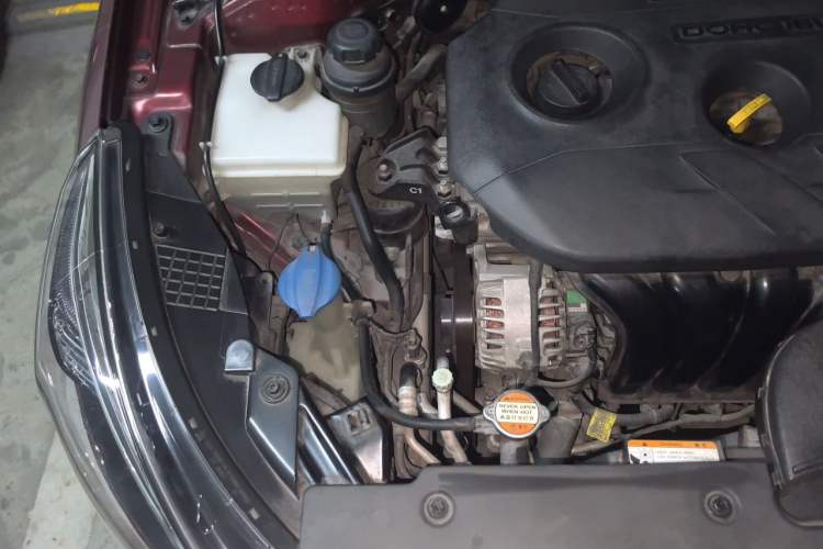 Used Kia K4 2014 1.8L Automatic DLX Engine Bay Right