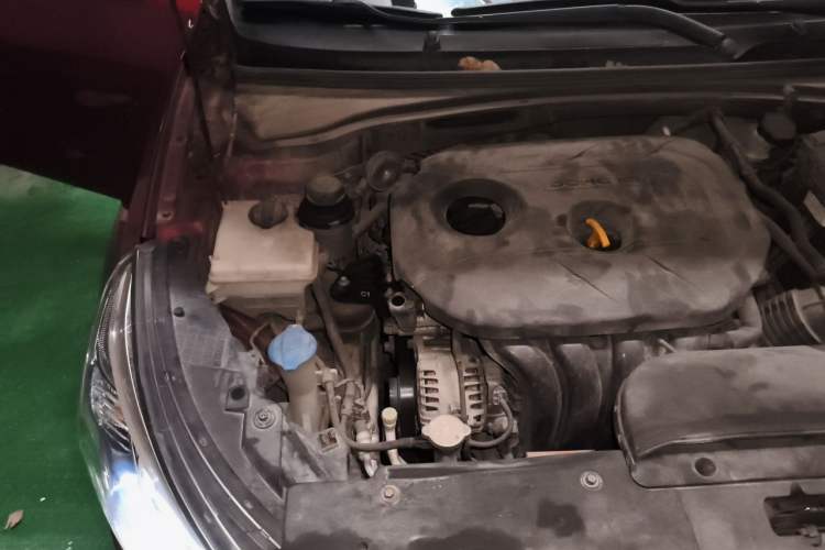 Used Kia K4 2014 1.8L Automatic DLX Engine Bay Right