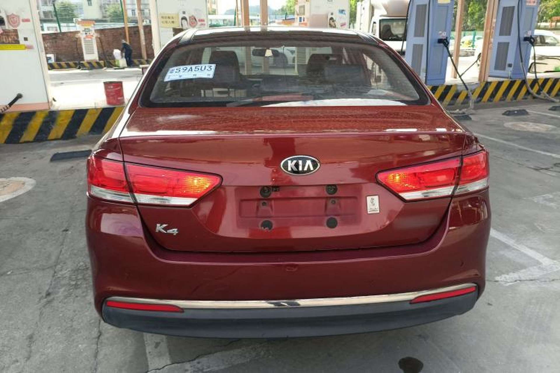 Used Kia K4 2014 1.8L Automatic GLS Exterior 4