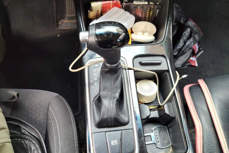 Used Kia K4 2014 1.8L Automatic GL Gear Lever