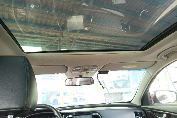 Used Kia K4 2014 1.8L Automatic GLS Headliner
