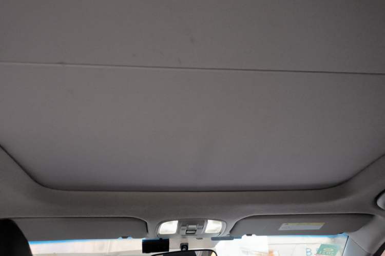 Used Kia K4 2014 1.8L Automatic GLS Headliner