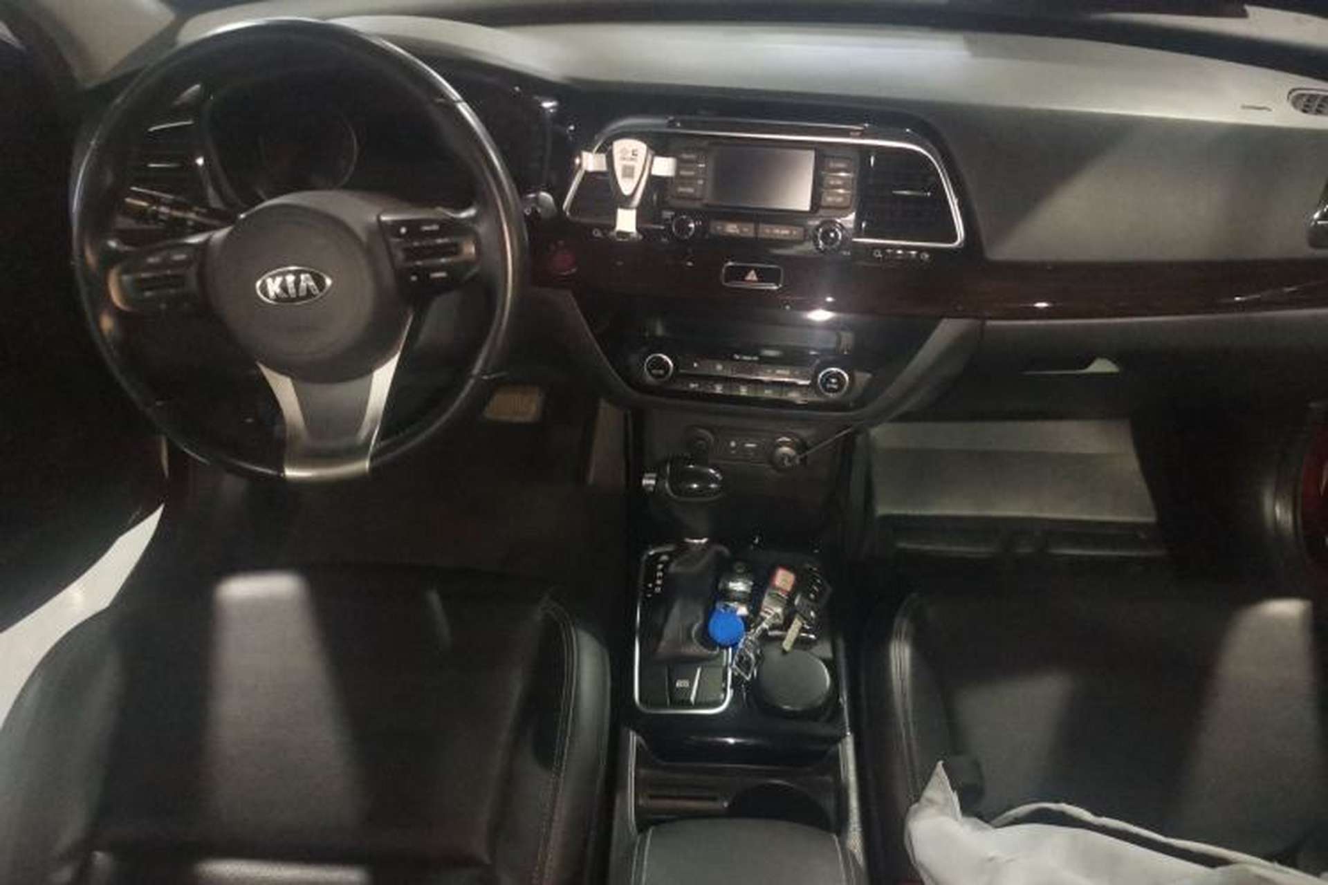 Used Kia K4 2014 1.8L Automatic DLX Interior 2