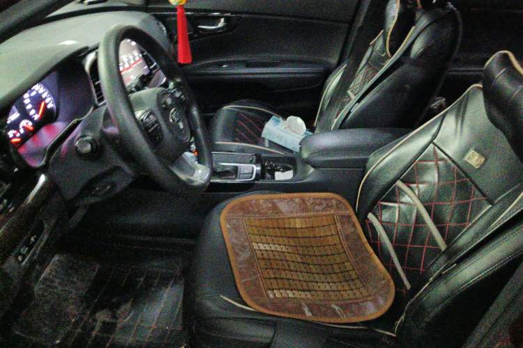 Used Kia K4 2014 1.8L Automatic GLS Left Front Seat
