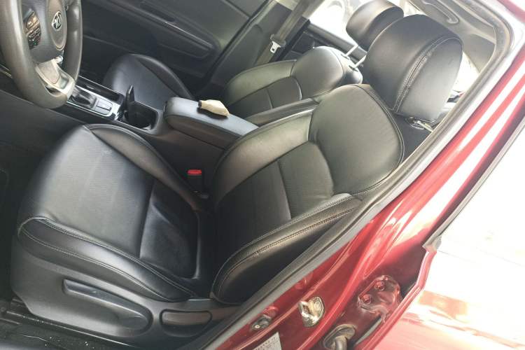 Used Kia K4 2014 1.8L Automatic GLS Left Front Seat