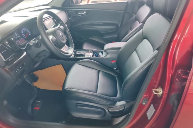 Used Kia K4 2014 1.8L Automatic GLS Left Front Seat