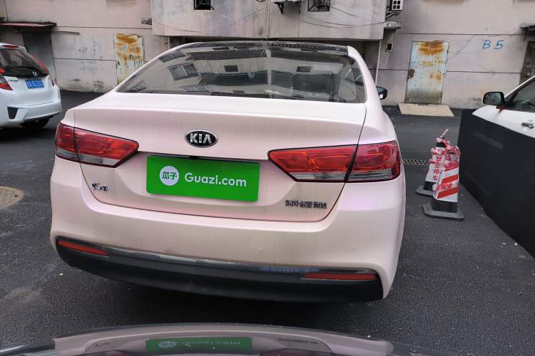 Used Kia K4 2014 1.8L Automatic GLS Rear
