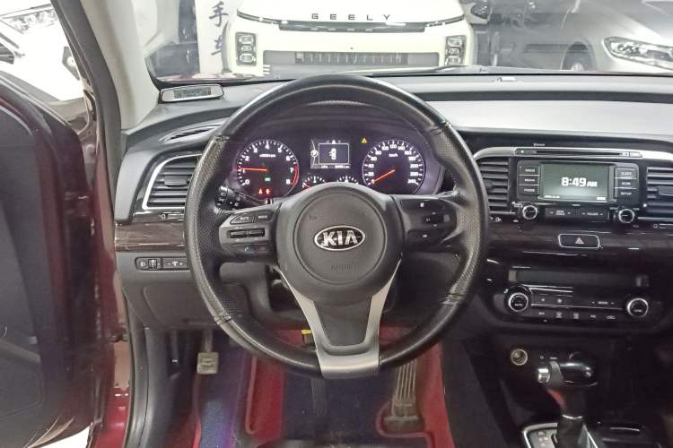 Used Kia K4 2014 1.8L Automatic GLS Steering Wheel