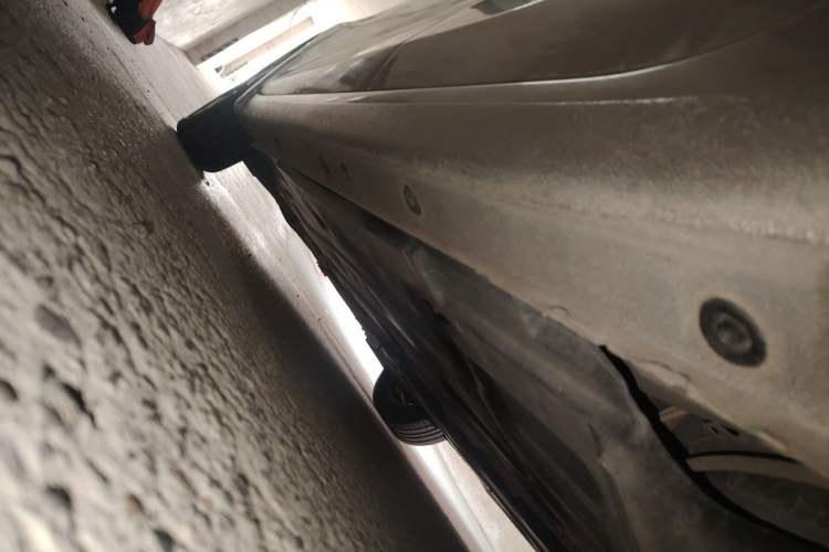 Used Kia K4 2014 1.8L Automatic GLS Chassis Rear Left