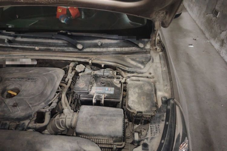 Used Kia K4 2014 1.8L Automatic GLS Engine Bay Left