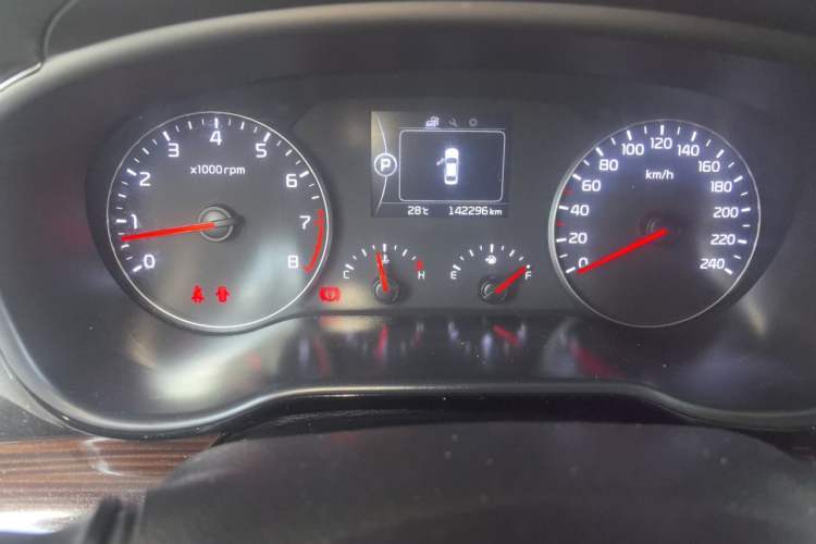 Used Kia K4 2014 1.8L Automatic GLS Instrument Cluster