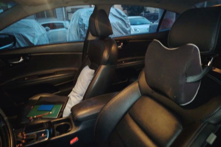 Used Kia K4 2014 1.8L Automatic LUX Left Front Seat