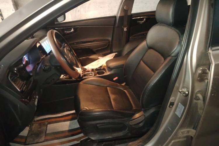 Used Kia K4 2014 1.8L Automatic GLS Left Front Seat