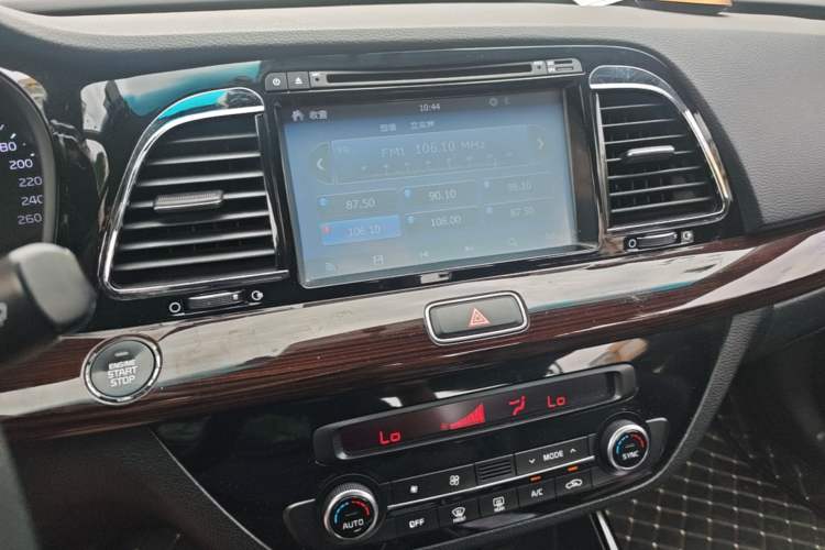 Used Kia K4 2014 1.6T Automatic Turbo Audio And AC Panel