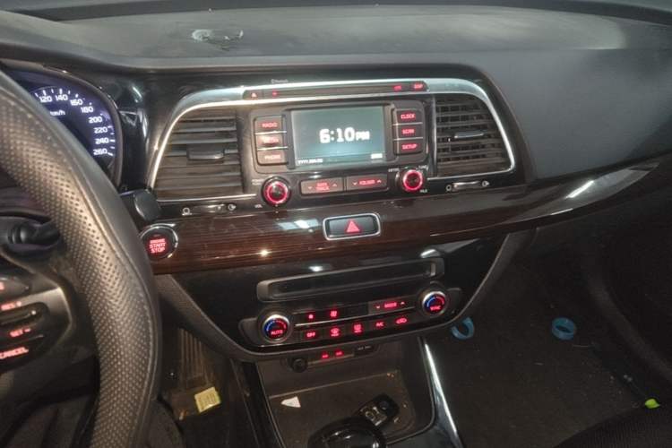 Used Kia K4 2014 1.6T Automatic Turbo Audio And AC Panel