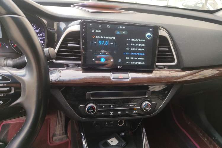 Used Kia K4 2014 1.6T Automatic Turbo Audio And AC Panel