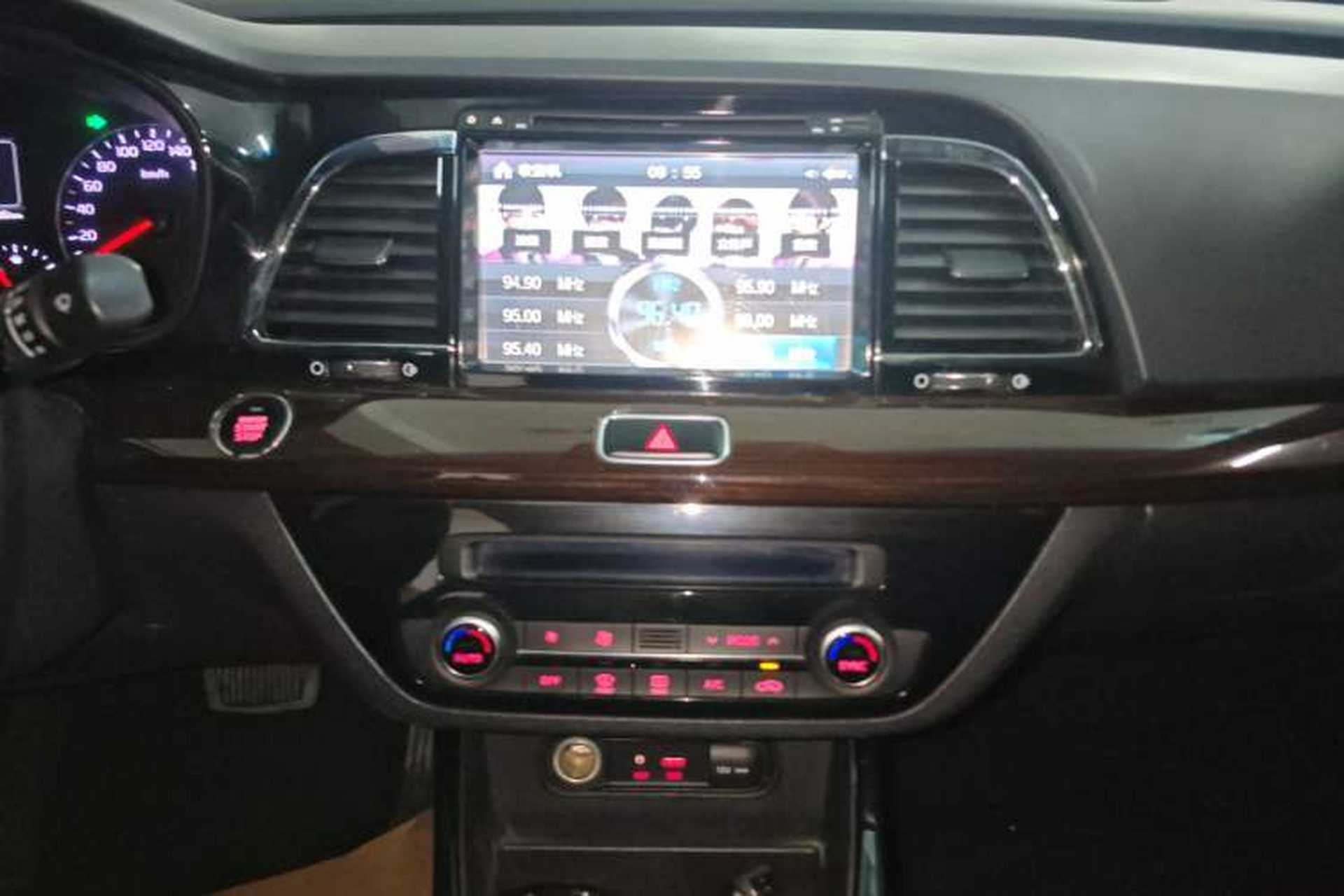 Used Kia K4 2014 1.8L Automatic GLS Audio And AC Panel