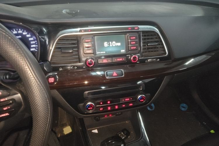 Used Kia K4 2014 1.6T Automatic Turbo Audio And AC Panel