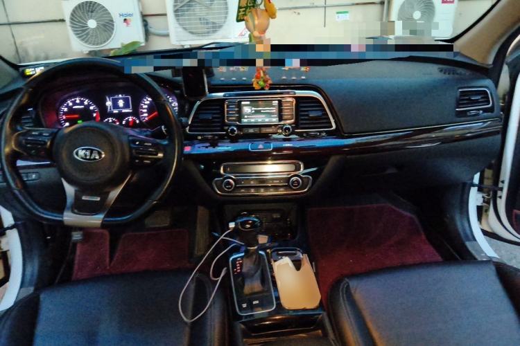 Used Kia K4 2014 1.6T Automatic Turbo Center Console