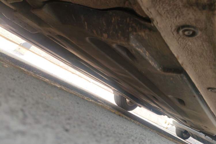 Used Kia K4 2014 1.8L Automatic GLS Chassis Front Left