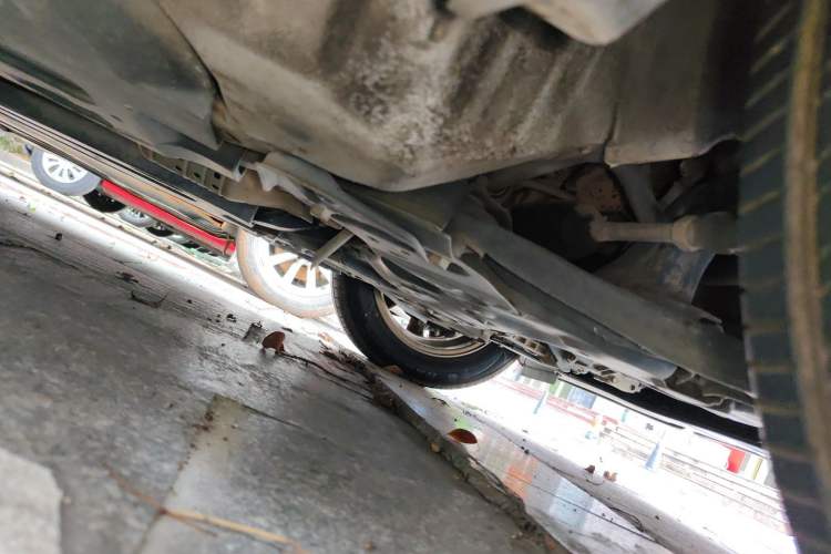 Used Kia K4 2014 1.8L Automatic GLS Chassis Front Right