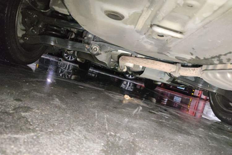 Used Kia K4 2014 1.8L Automatic GLS Chassis Rear