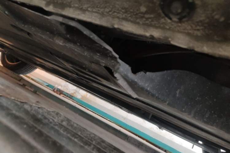 Used Kia K4 2014 1.8L Automatic DLX Chassis Rear Left
