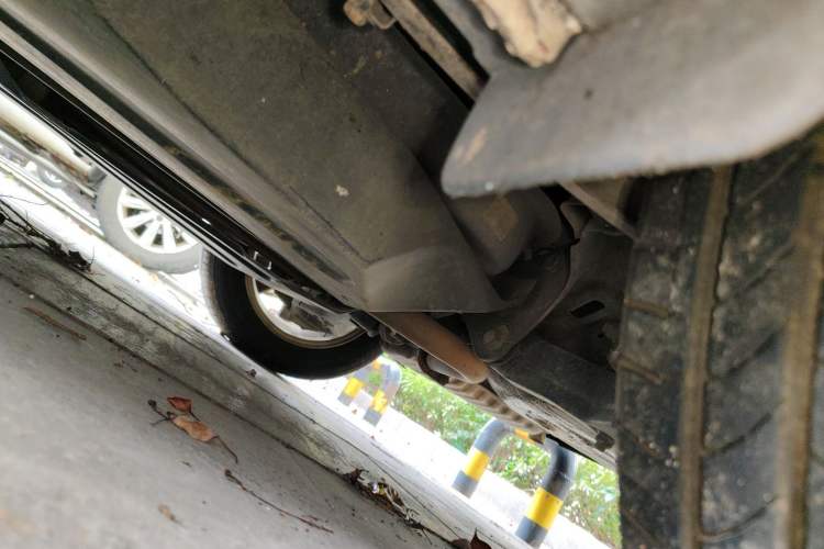 Used Kia K4 2014 1.8L Automatic GLS Chassis Rear Left