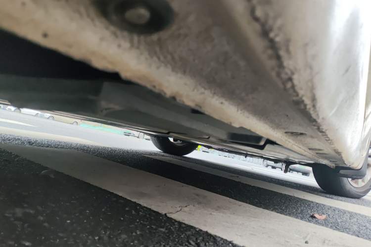 Used Kia K4 2014 1.8L Automatic GL Chassis Rear Right