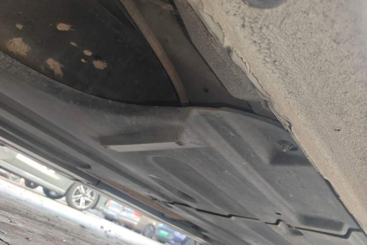 Used Kia K4 2014 1.8L Automatic GLS Chassis Rear Right