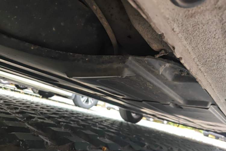 Used Kia K4 2014 1.8L Automatic GLS Chassis Rear Right