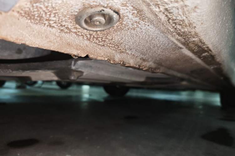 Used Kia K4 2014 1.8L Automatic GLS Chassis Rear Right