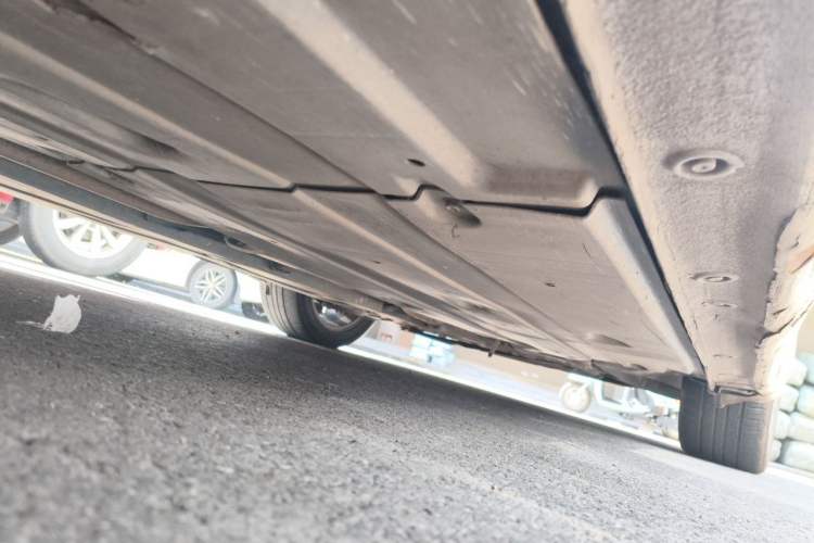 Used Kia K4 2014 1.8L Automatic DLX Chassis Rear Right