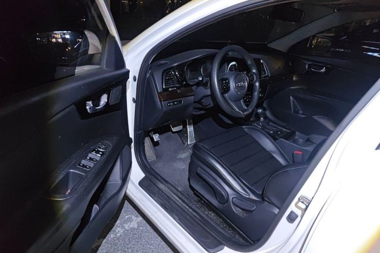 Used Kia K4 2014 1.8L Automatic GLS Driver Seat