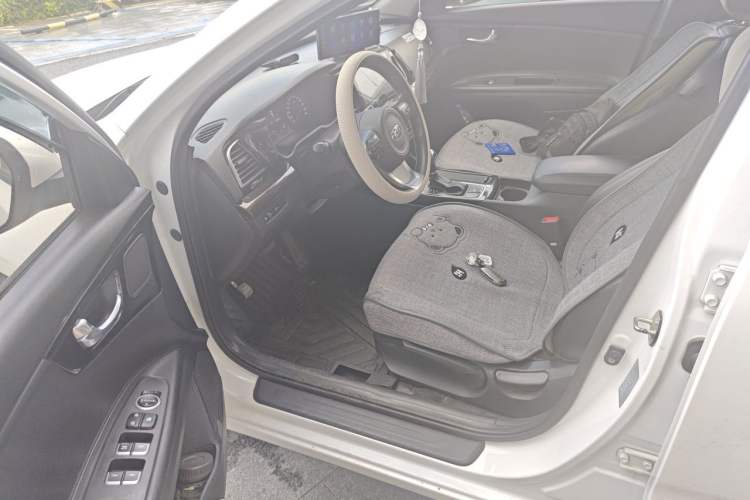 Used Kia K4 2014 1.8L Automatic GLS Driver Seat