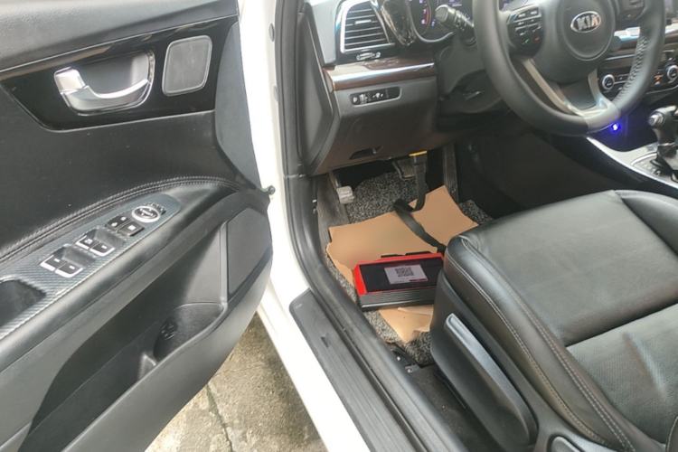 Used Kia K4 2014 1.8L Automatic GLS Driver Seat