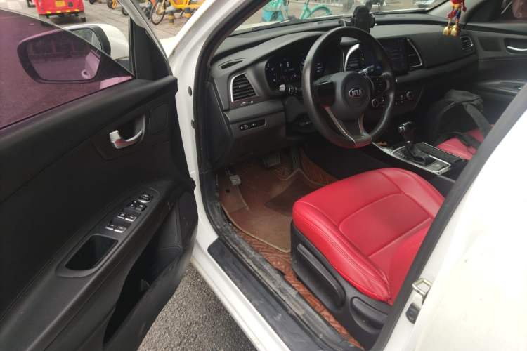 Used Kia K4 2014 1.8L Automatic GL Driver Seat