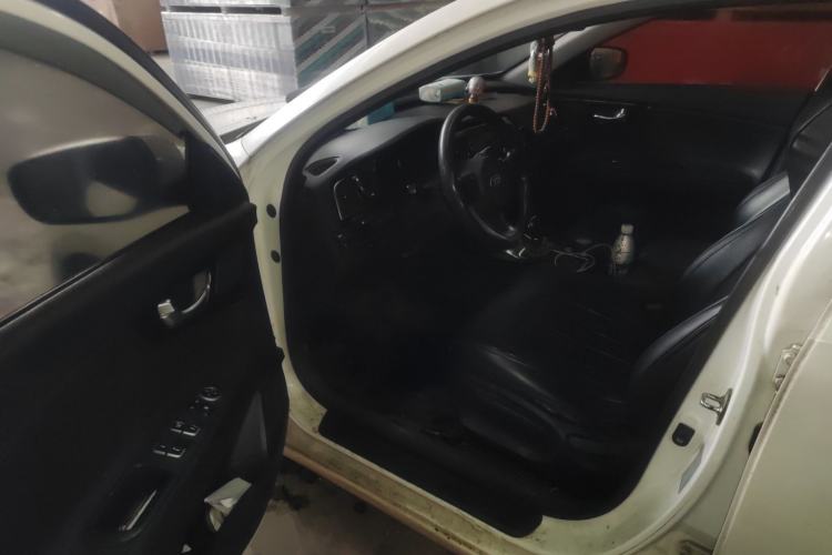 Used Kia K4 2014 1.8L Automatic GLS Driver Seat