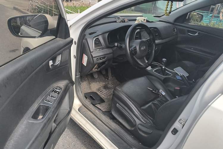 Used Kia K4 2014 1.8L Manual GL Driver Seat