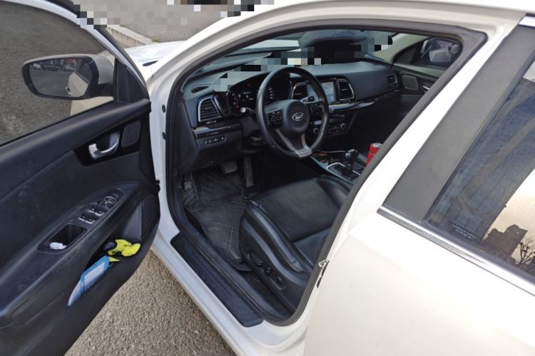 Used Kia K4 2014 1.8L Automatic DLX Driver Seat