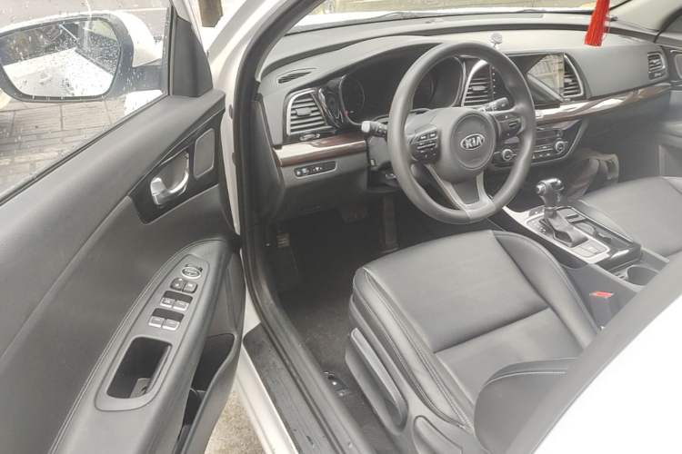 Used Kia K4 2014 1.8L Automatic GLS Driver Seat